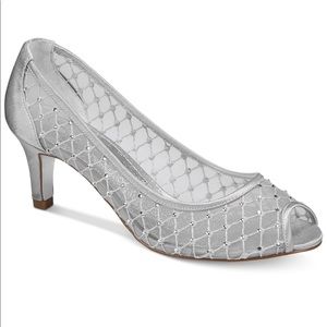 Adriana Papell diamond 💎 size 6 shoes